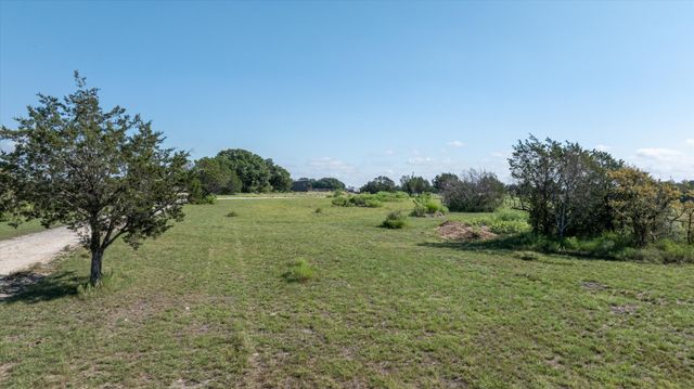 1990 W Mccaleb Lane, Hamilton, TX 76531