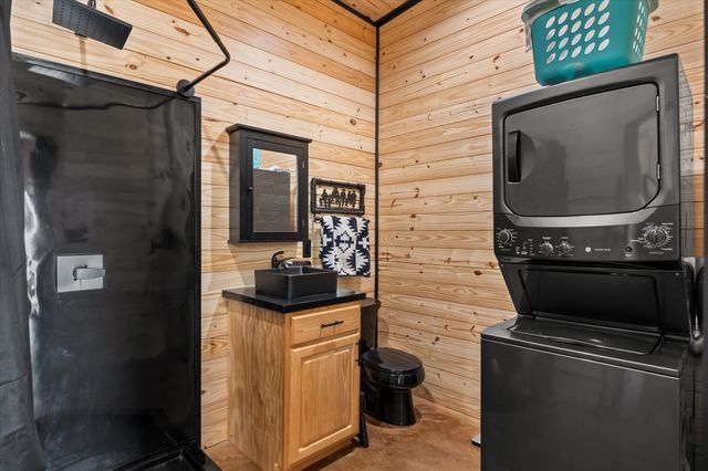 1990 W Mccaleb Lane, Hamilton, TX 76531