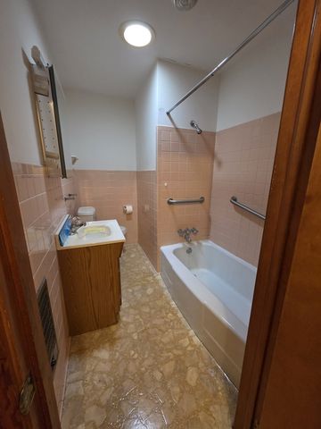 1438 Rocky Mound Rd, Westmoreland, TN 37186