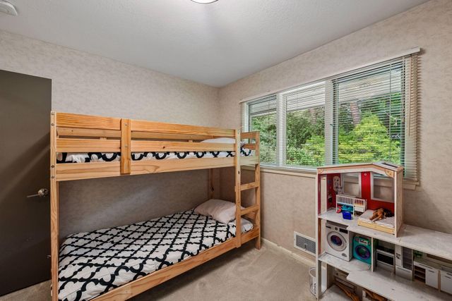 12001 Hilloway Road W, Minnetonka, MN 55305