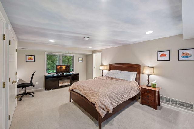 12001 Hilloway Road W, Minnetonka, MN 55305