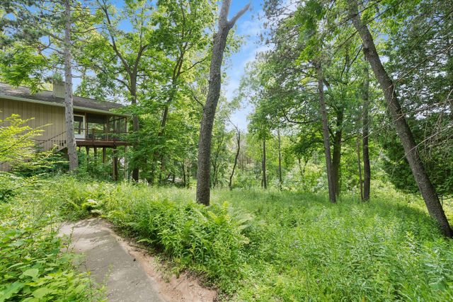 12001 Hilloway Road W, Minnetonka, MN 55305
