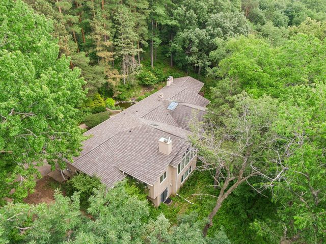 12001 Hilloway Road W, Minnetonka, MN 55305