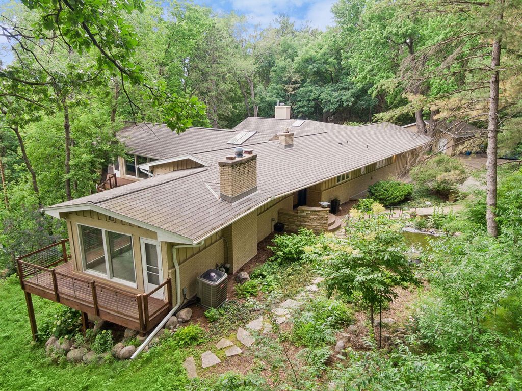 12001 Hilloway Road W, Minnetonka, MN 55305 — photo 2
