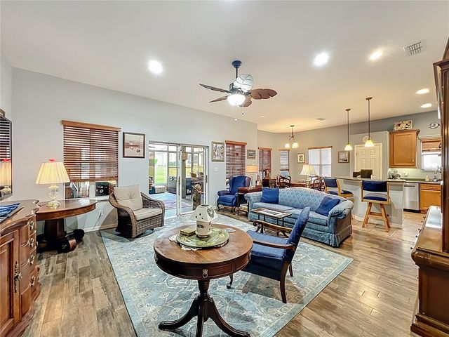 25225 LAUREL VALLEY ROAD, Leesburg, FL 34748