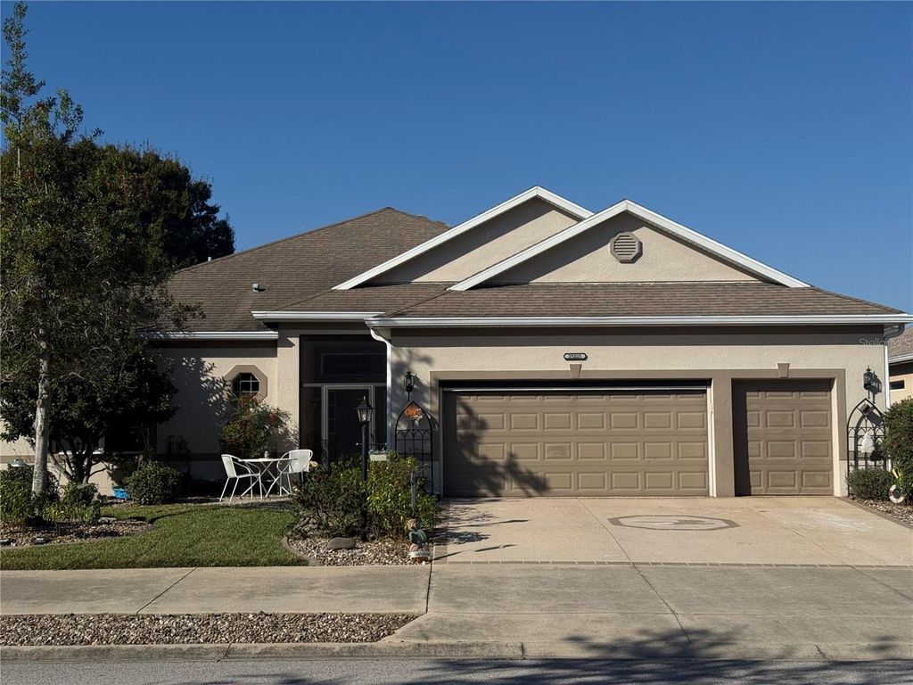 25225 LAUREL VALLEY ROAD, Leesburg, FL 34748