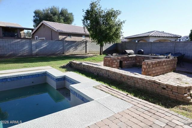 8544 W HOLLY Street, Phoenix, AZ 85037