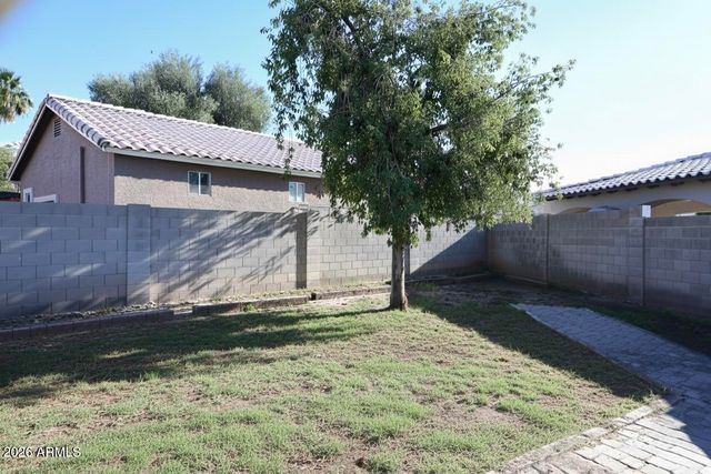 8544 W HOLLY Street, Phoenix, AZ 85037