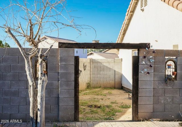 8544 W HOLLY Street, Phoenix, AZ 85037