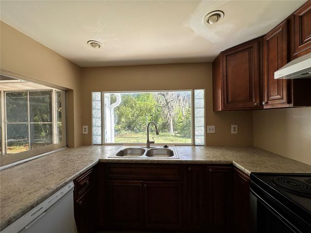 8809 AVONDALE LANE, Hudson, FL 34667