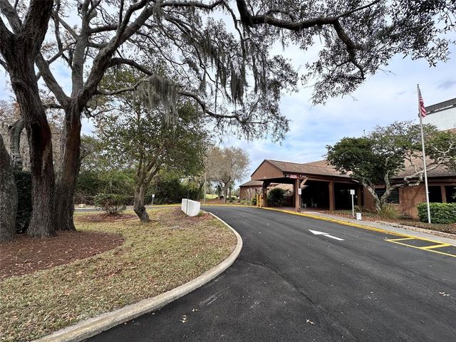 8809 AVONDALE LANE, Hudson, FL 34667