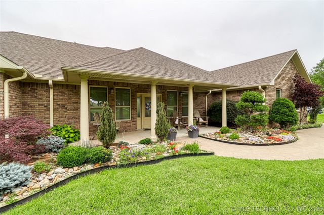 124 Walnut Ridge, Eufaula, OK 74432