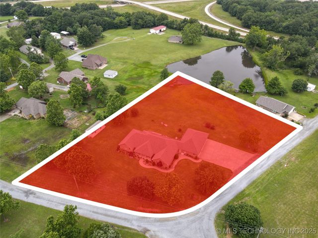 124 Walnut Ridge, Eufaula, OK 74432