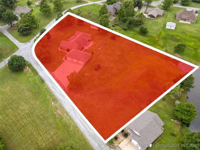 124 Walnut Ridge, Eufaula, OK 74432