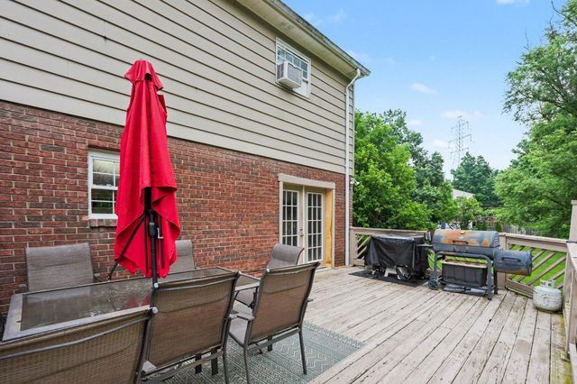 38 Achates Drive, Florence, KY 41042