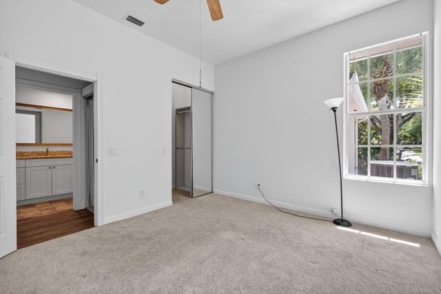 1065 Bedford Avenue, Palm Beach Gardens, FL 33403