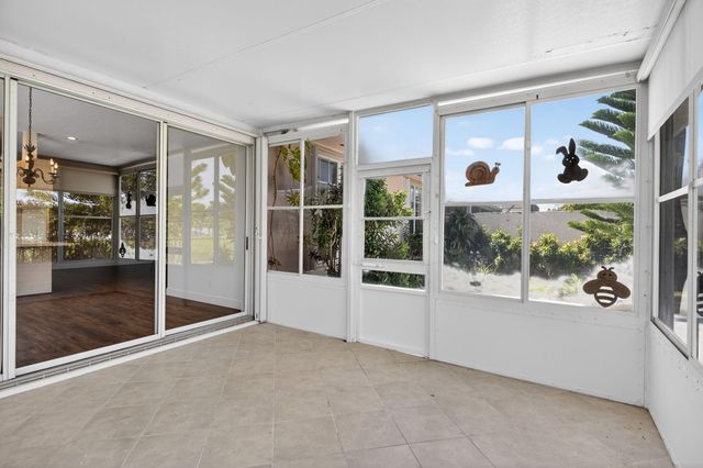 1065 Bedford Avenue, Palm Beach Gardens, FL 33403