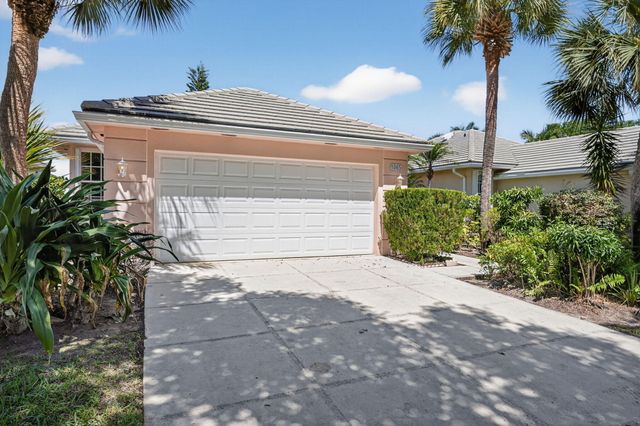 1065 Bedford Avenue, Palm Beach Gardens, FL 33403