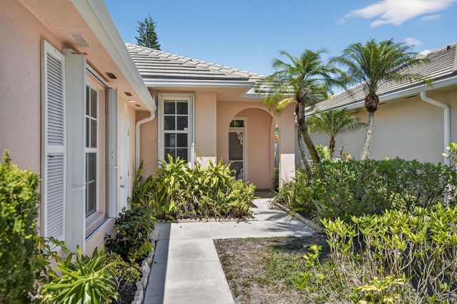 1065 Bedford Avenue, Palm Beach Gardens, FL 33403