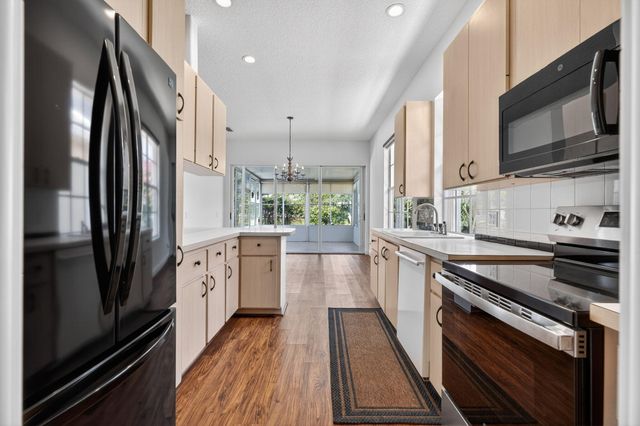 1065 Bedford Avenue, Palm Beach Gardens, FL 33403