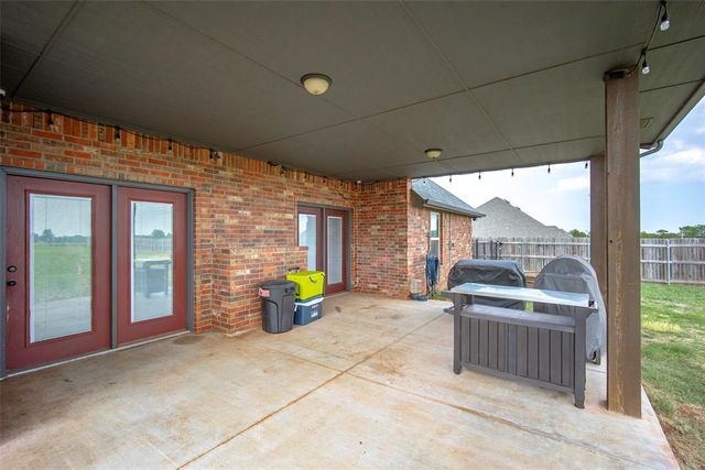 2381 County Road 1260, Blanchard, OK 73010