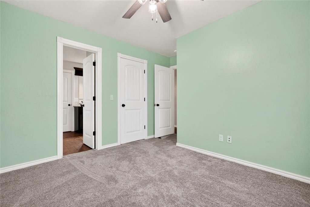 Image 21 of property listing at 2381 County Road 1260, Blanchard, OK 73010
