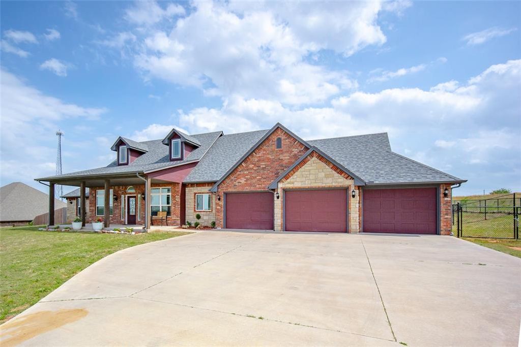 Image 43 of property listing at 2381 County Road 1260, Blanchard, OK 73010