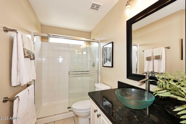 2811 E BROOKWOOD Court, Phoenix, AZ 85048