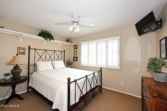 2811 E BROOKWOOD Court, Phoenix, AZ 85048