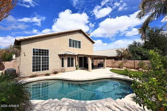 2811 E BROOKWOOD Court, Phoenix, AZ 85048