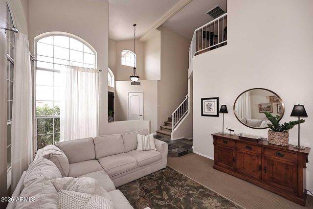 2811 E BROOKWOOD Court, Phoenix, AZ 85048