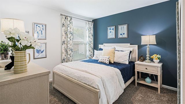 12 PRINCESS LUISE LANE, Palm Coast, FL 32164