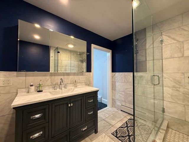 22 Allen St, Marion, MA 02738