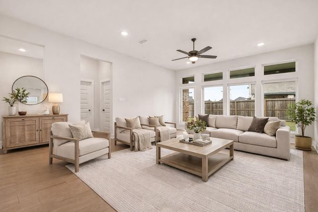 158 Nightshade Street, Richmond, TX 77406