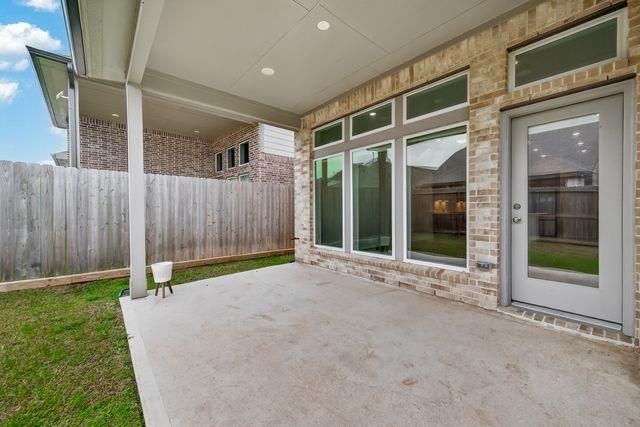 158 Nightshade Street, Richmond, TX 77406