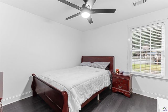 106 Hampstead Court, Warner Robins, GA 31088