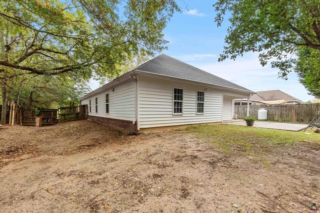 106 Hampstead Court, Warner Robins, GA 31088