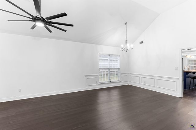 106 Hampstead Court, Warner Robins, GA 31088