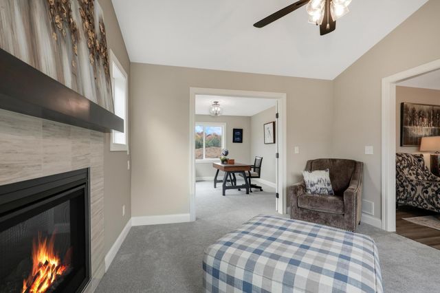 17785 Hoover Street NW, Elk River, MN 55330