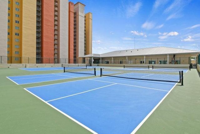 2650 Lake Shore Drive 106, Riviera Beach, FL 33404