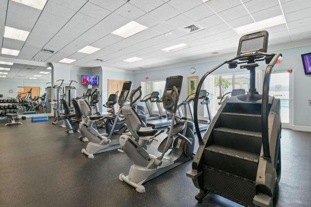 2650 Lake Shore Drive 106, Riviera Beach, FL 33404