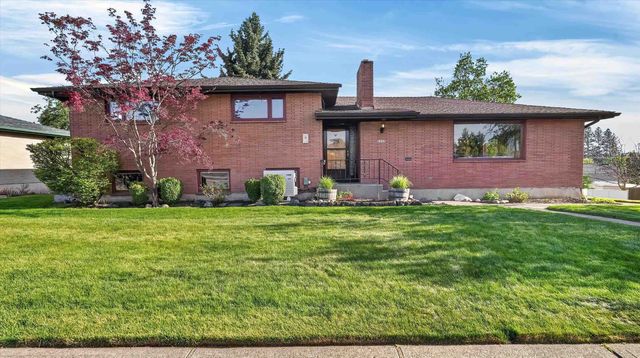 2337 W Longfellow Ave, Spokane, WA 99205