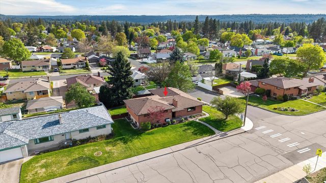 2337 W Longfellow Ave, Spokane, WA 99205
