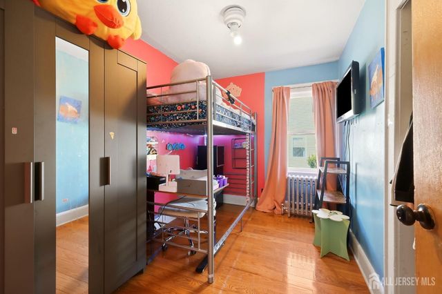 41 Sherman Avenue, Piscataway, NJ 08854