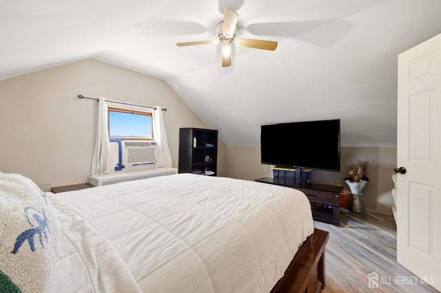 41 Sherman Avenue, Piscataway, NJ 08854