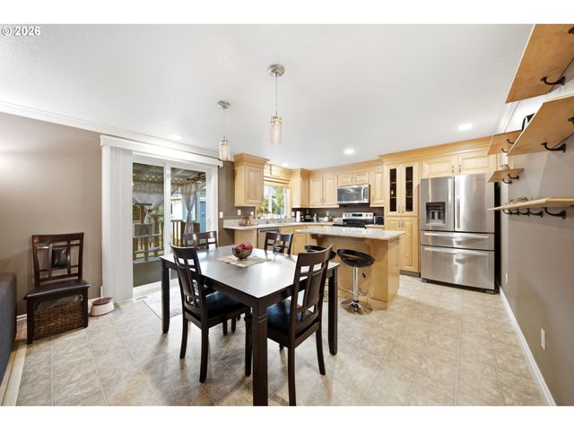 15026 Ne 69TH St, Vancouver, WA 98682