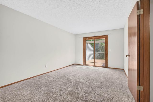 9774 Dorset Lane, Eden Prairie, MN 55347