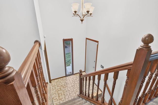9774 Dorset Lane, Eden Prairie, MN 55347