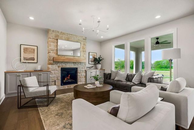 2305 W 176th Place, Overland Park, KS 66085