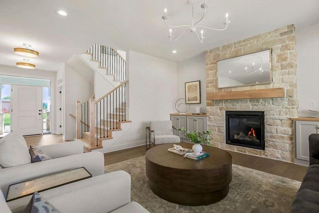 2305 W 176th Place, Overland Park, KS 66085